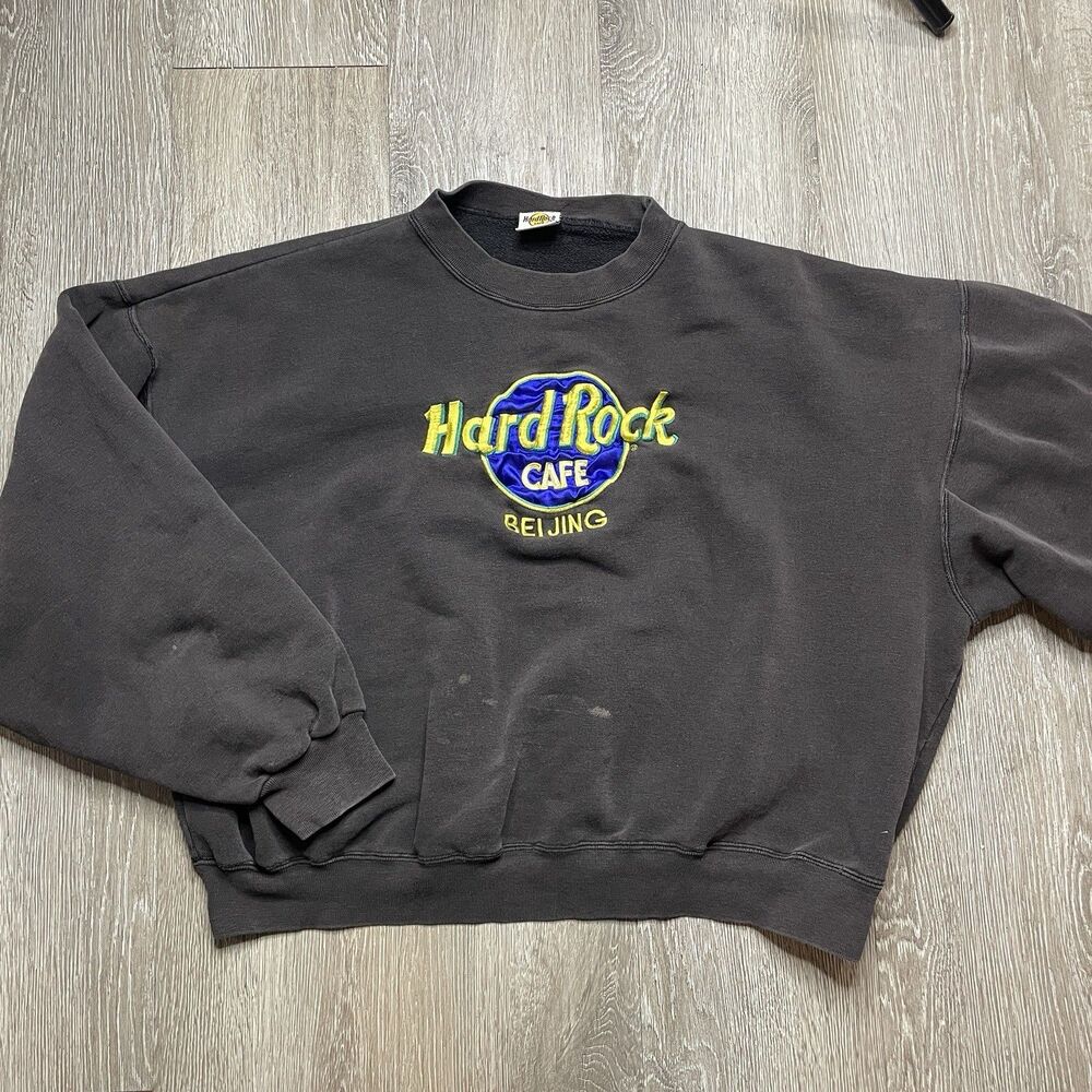VTG Hard Rock Cafe Beijing 90s Black Crewneck Sweatshirt Size XL Embossed